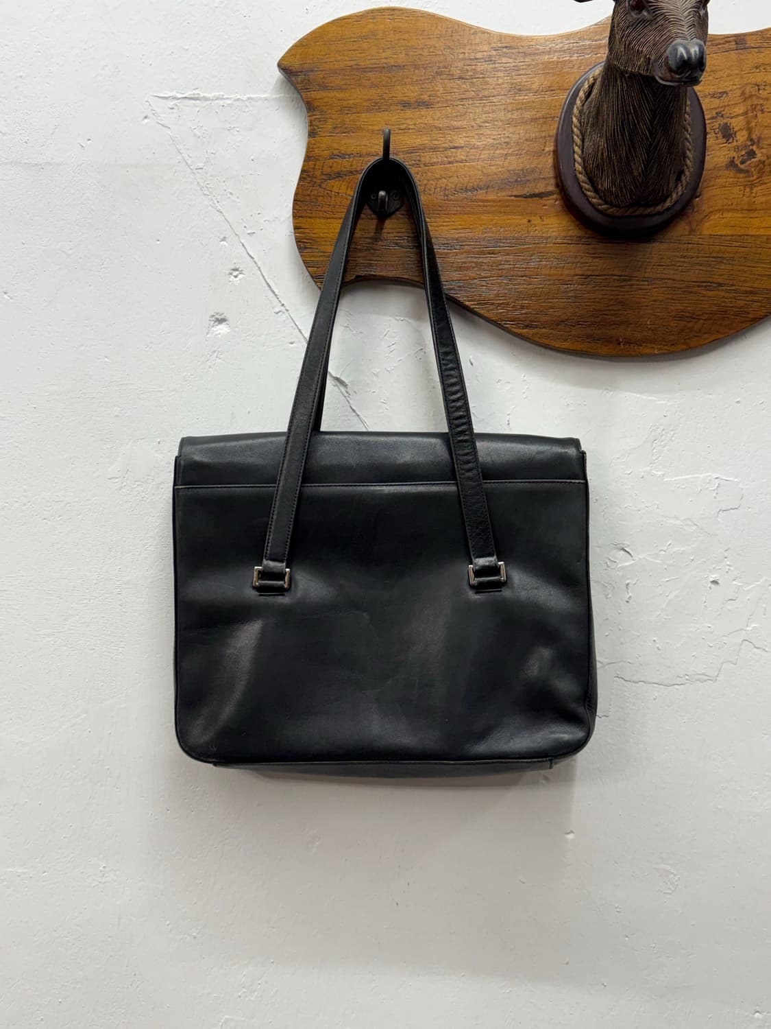 Japan AGNES B. Leather Flap Bag 상품이미지3