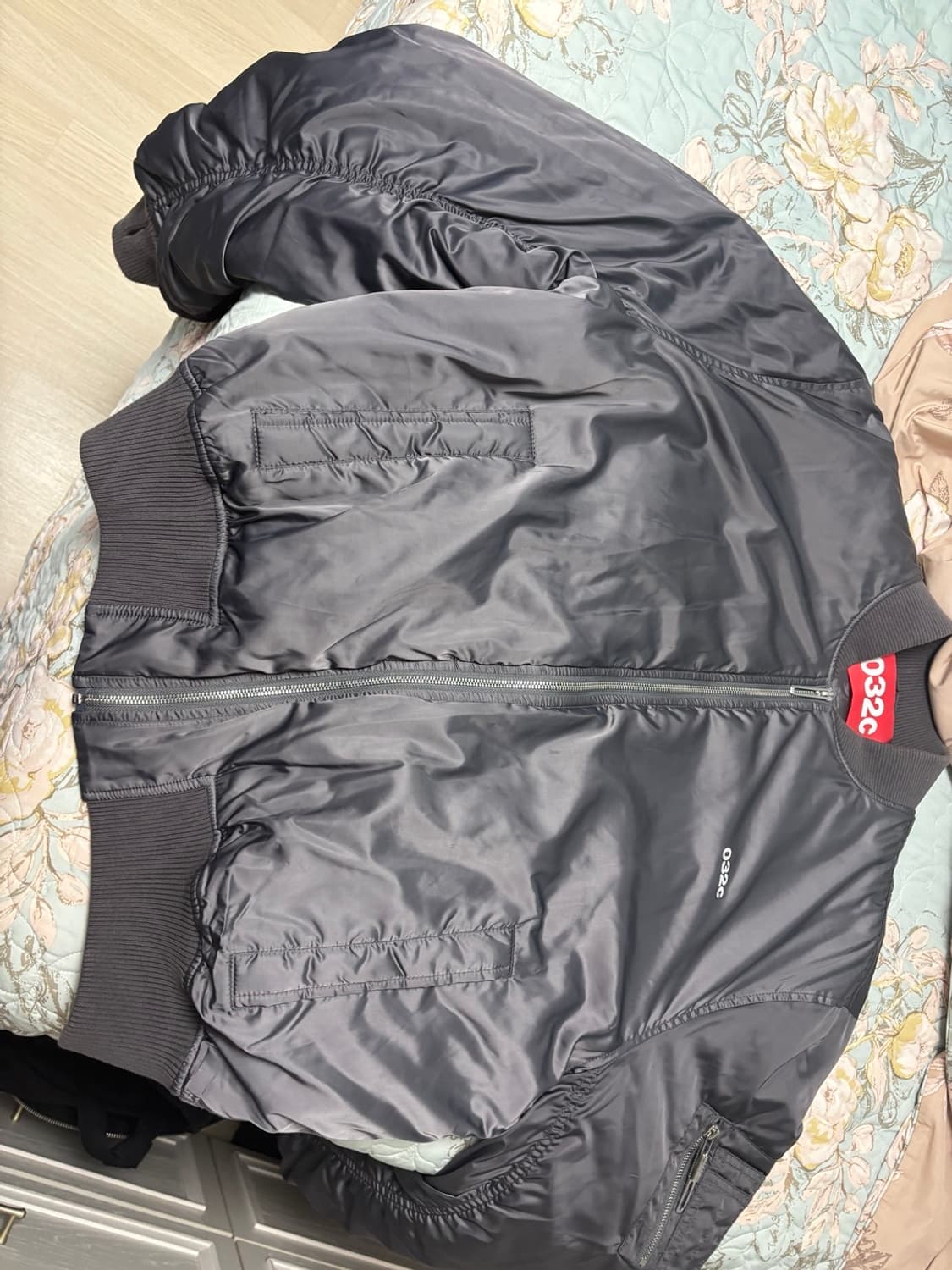 032c GROSSE FREIHEIT BOMBER JACKET-GREY 상품이미지4