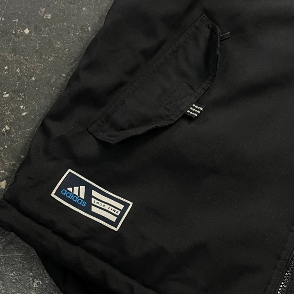 100 아디다스 90s 올드스쿨 포켓 바람막이 상품이미지4