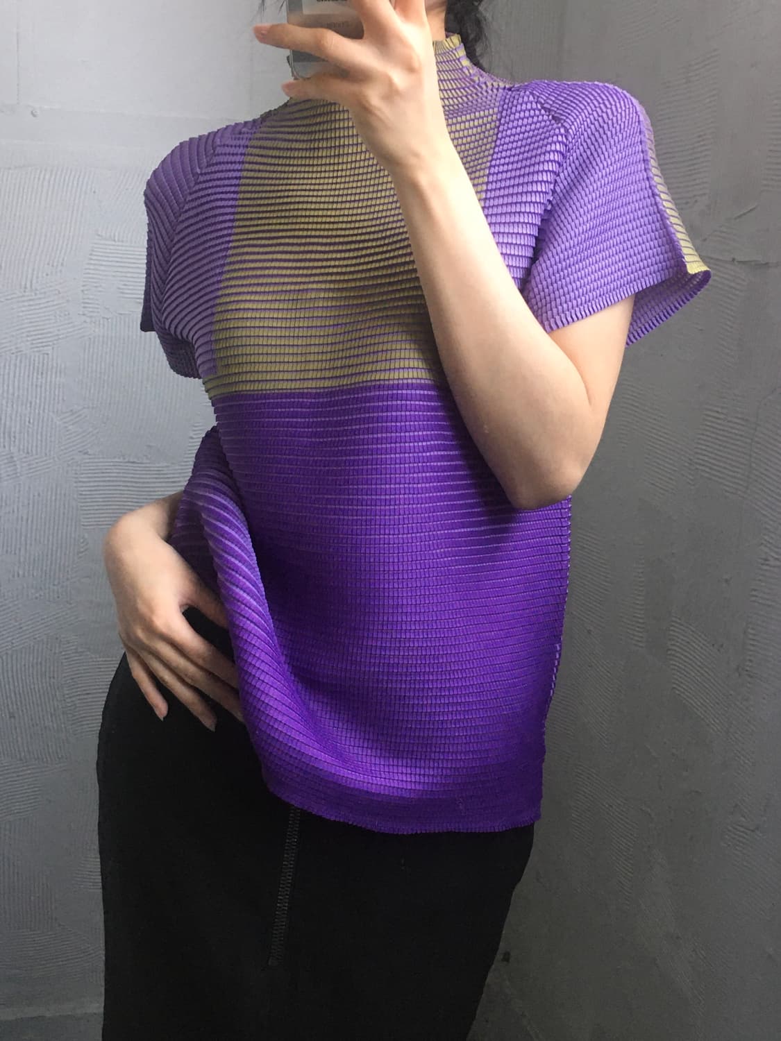 Issey Miyake 이세이미야케 옐로우-퍼플 테노이드 플리츠 라인 반 상품이미지2