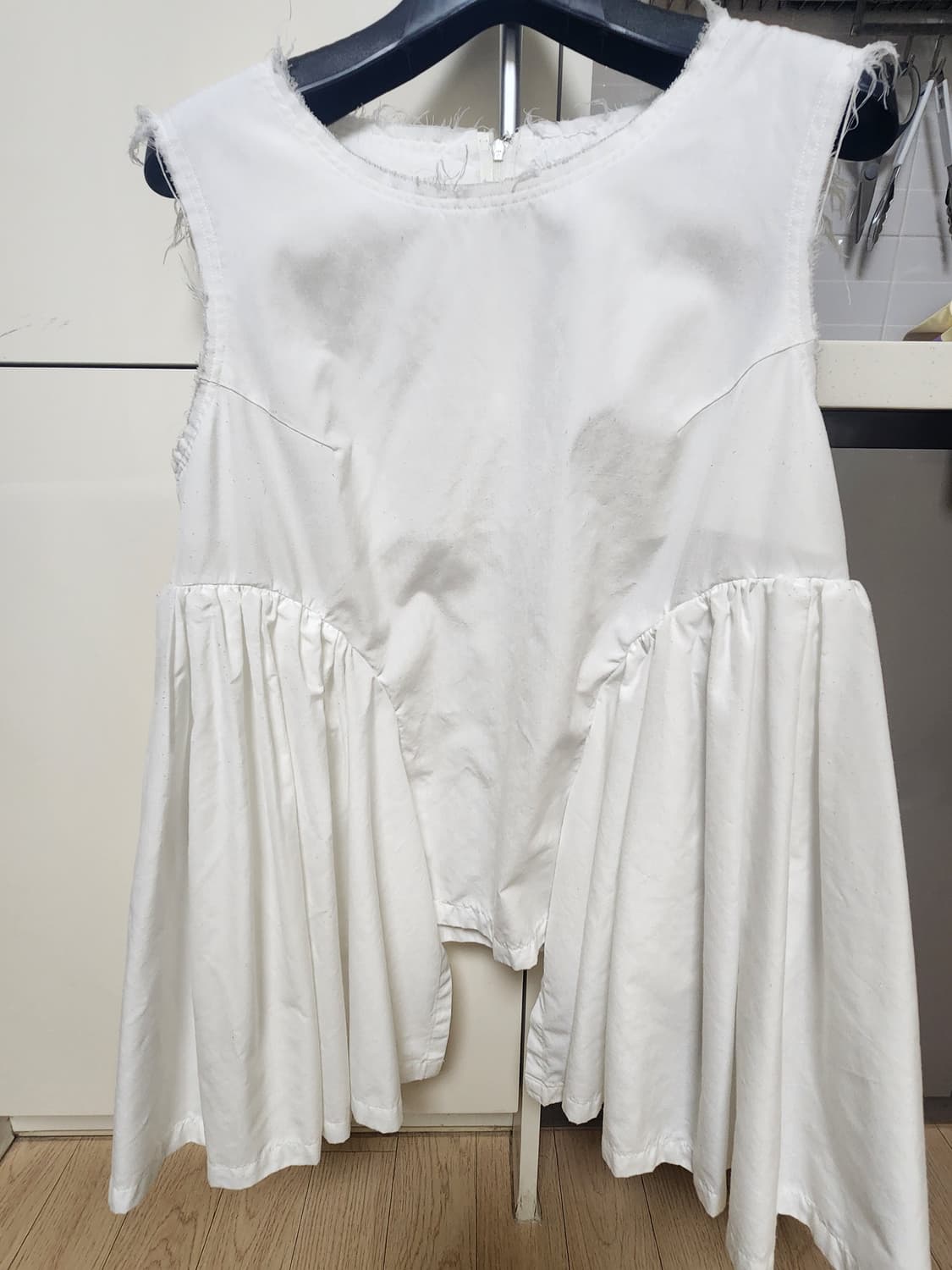 꼼데가르송 데미지 프릴 베스트 상품이미지1