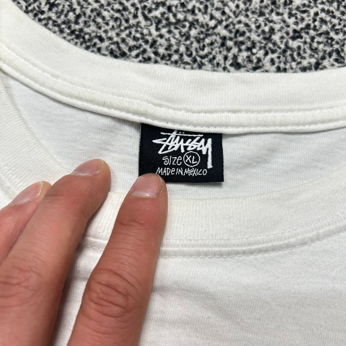스투시(stussy)스펠 로고 화이트 반팔티 상품이미지5