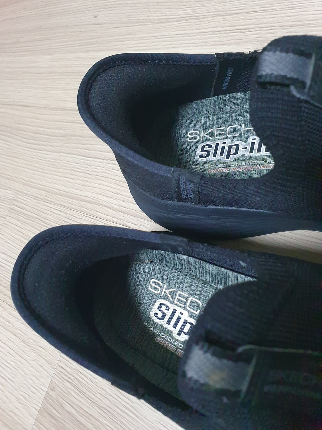 스케쳐스 맥스쿠셔닝 슬립온 245 상품이미지8