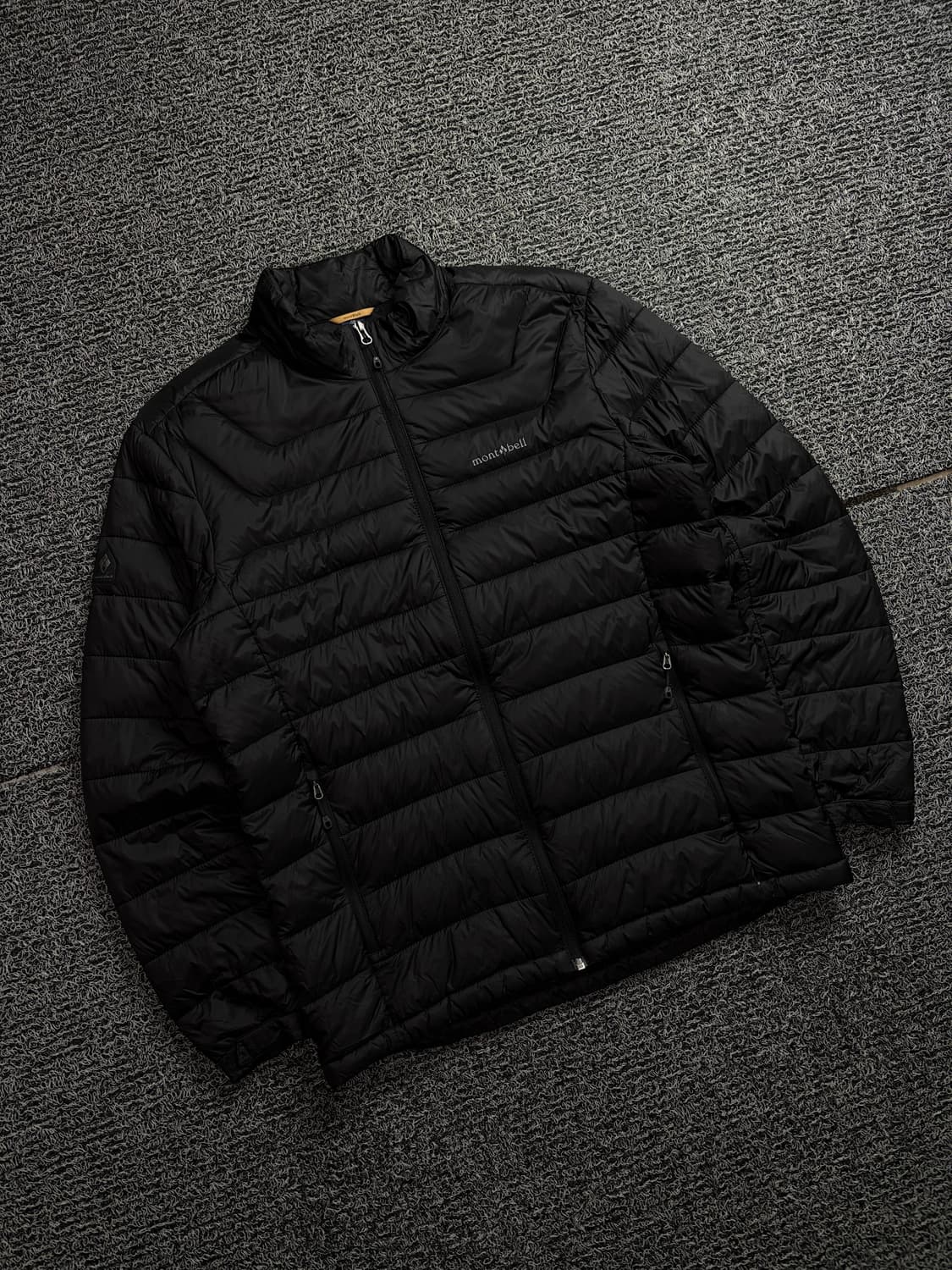 몽벨 오리지날 경량 덕다운 패딩 1888 상품이미지1