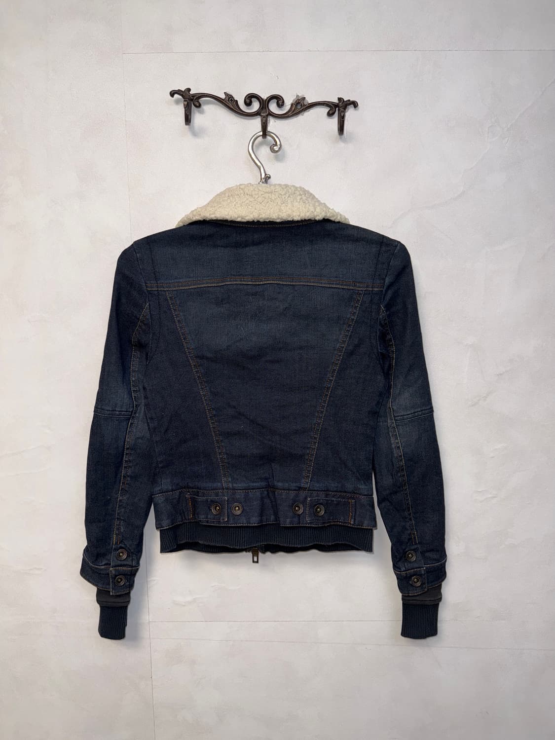 Armani Exchange raw denim fur 투웨이 집업 상품이미지4