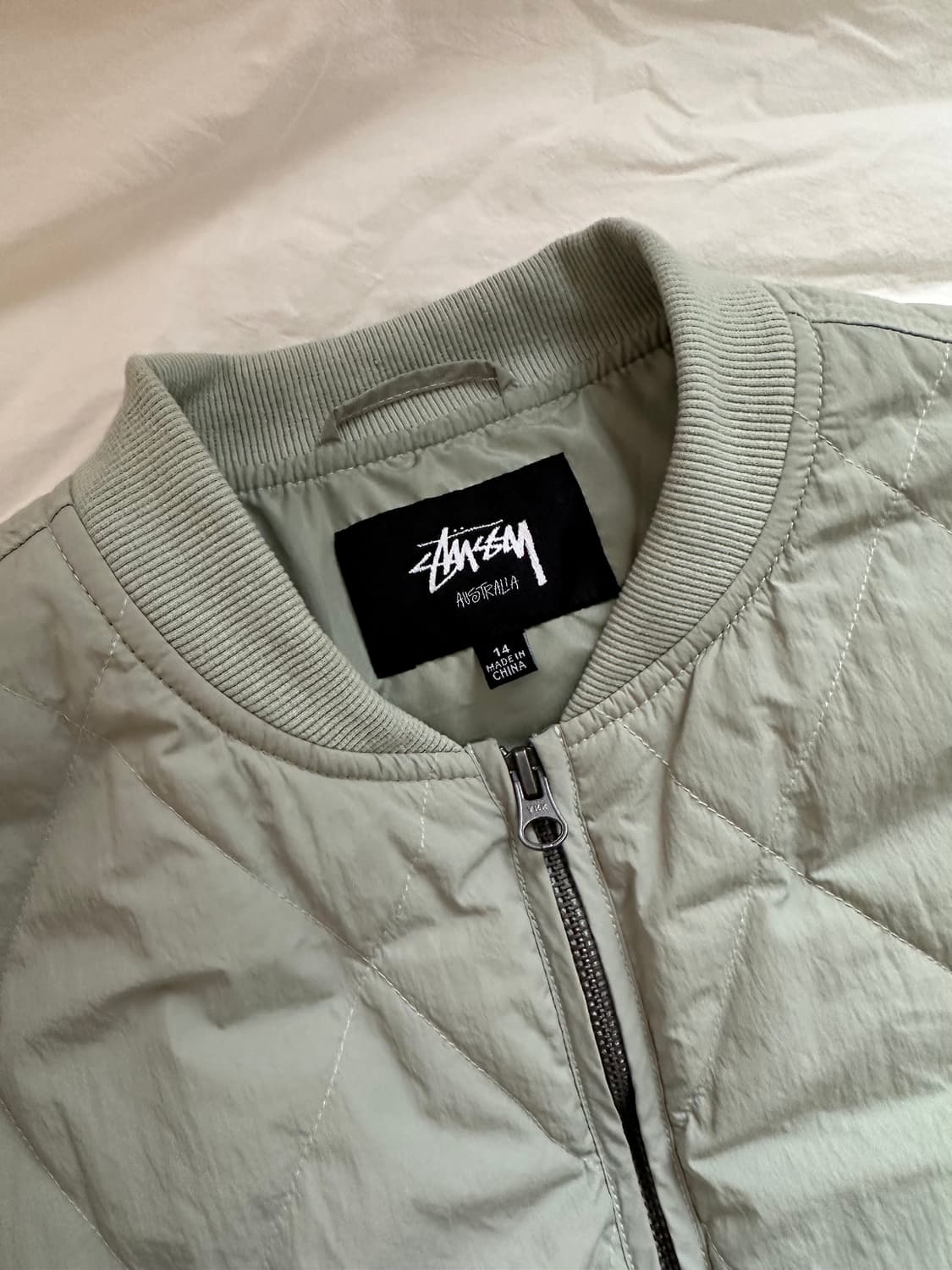 스투시 경량 패딩 상품이미지4