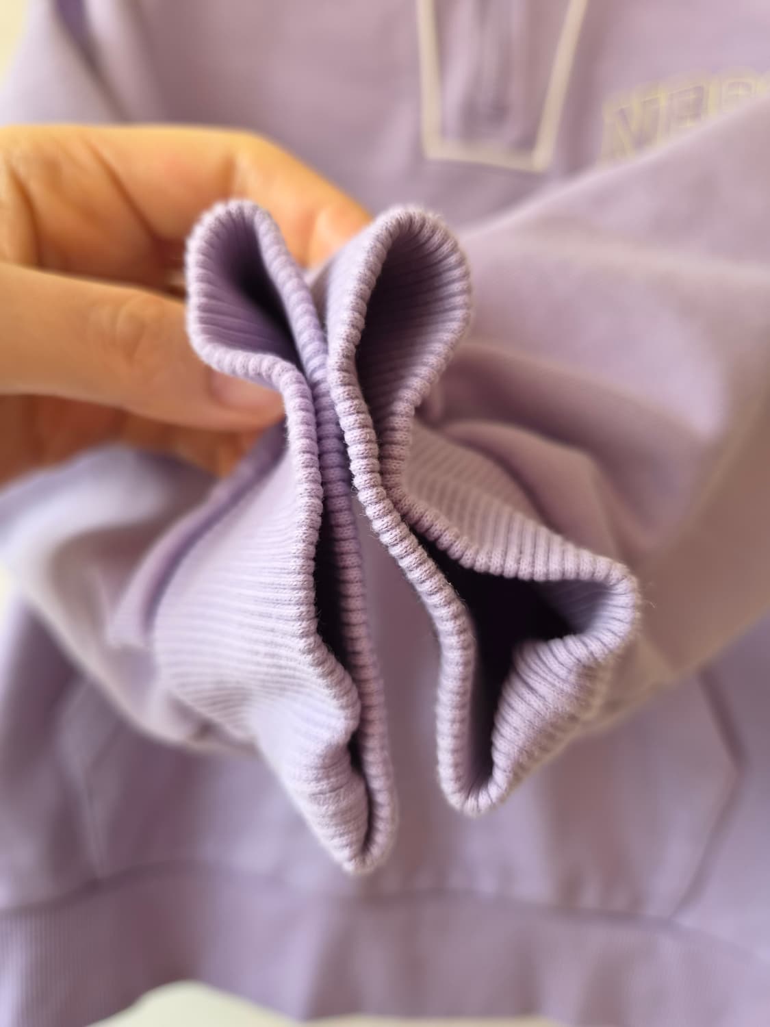 뉴발란스 키즈 반집업맨투맨티셔츠 150사이즈 상품이미지5