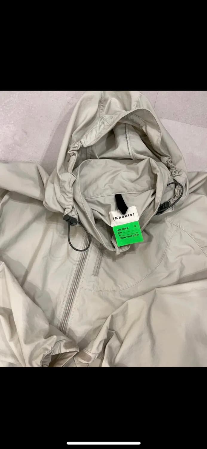 카키스 바람막이. 상품이미지2