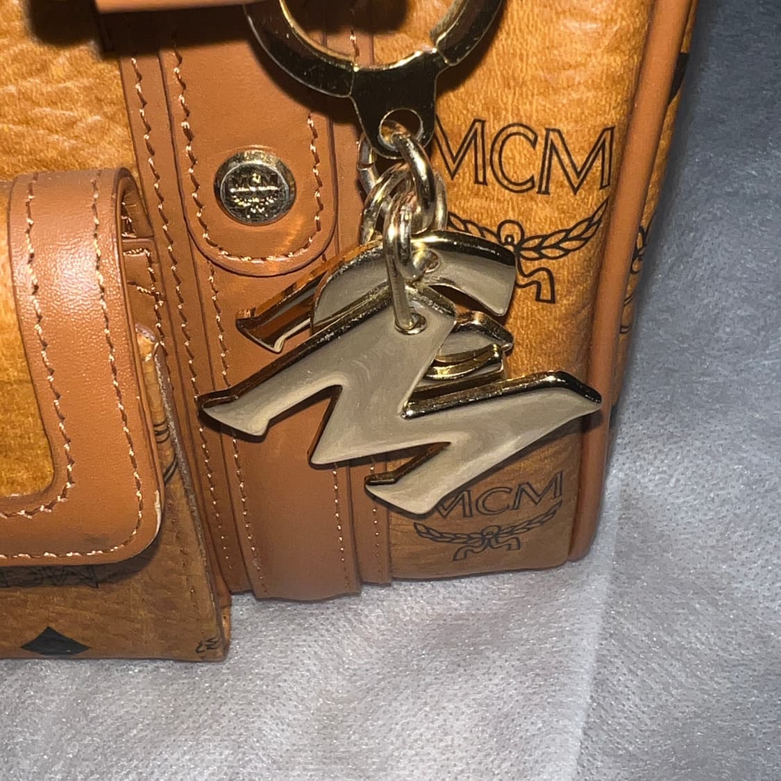 mcm 보스턴백 상품이미지8