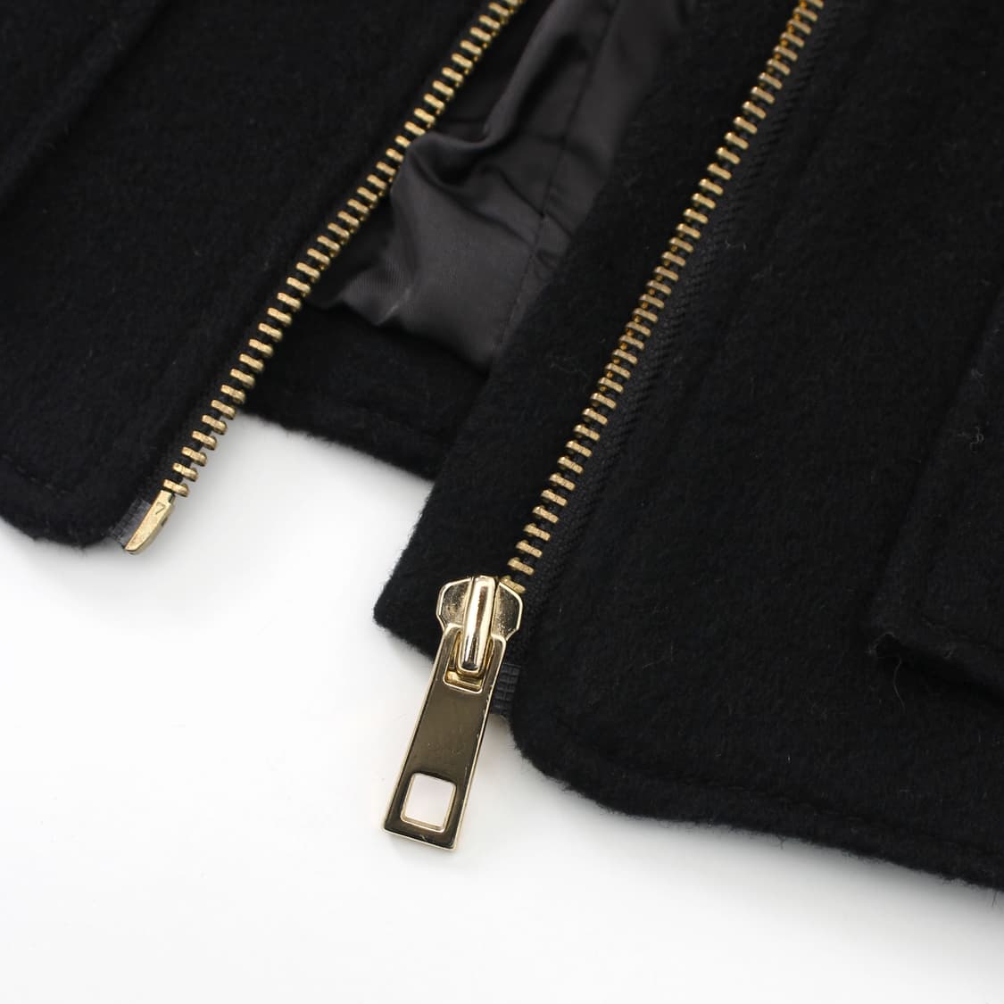 마자 컬렉션 Mazza 앙고라 울 집업 숏 라운드넥 블랙 자켓 상품이미지5