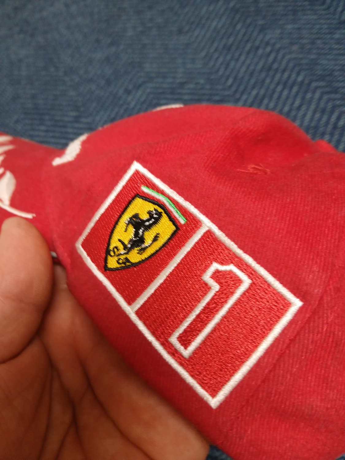 페라리 F1 슈마허 월드챔피언 2000 모자 상품이미지4