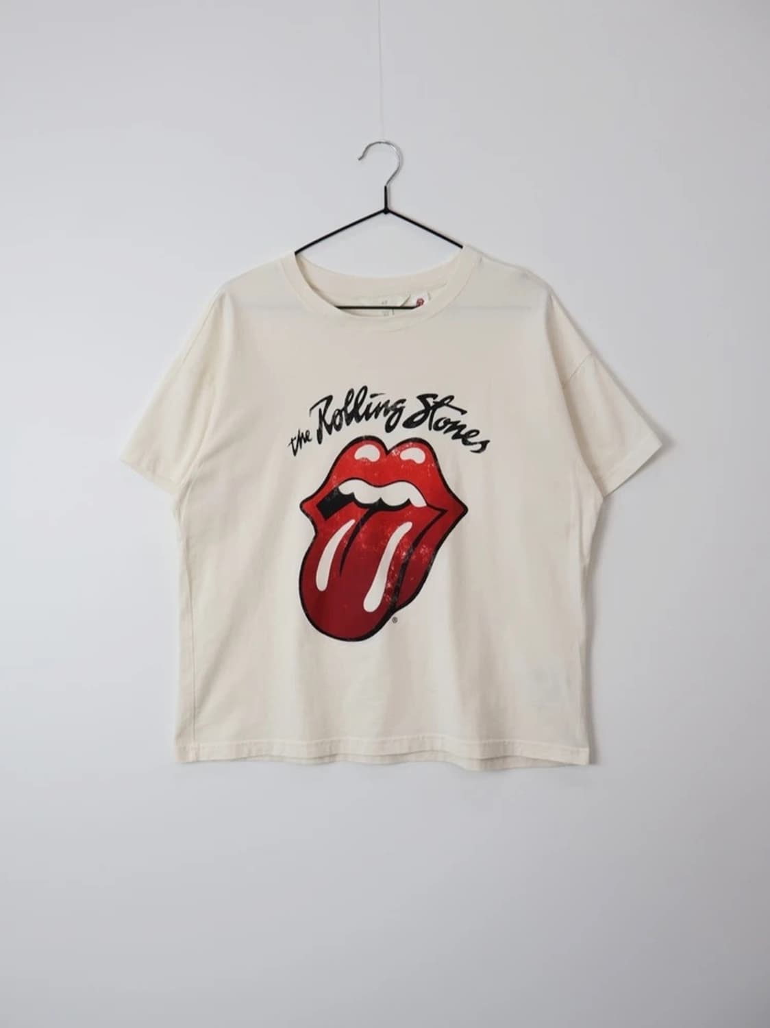 H&M Rolling Stones Logo Tee Cream 상품이미지3