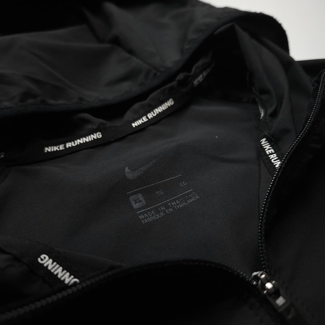 나이키 신형 빅로고 러닝 트레이닝 바람막이 (XL) 상품이미지7