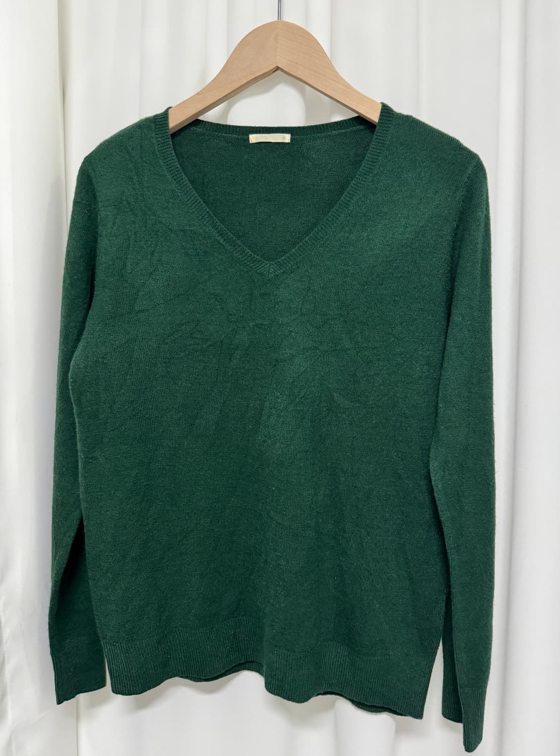 GU 그린 브이넥 니트  상품이미지1