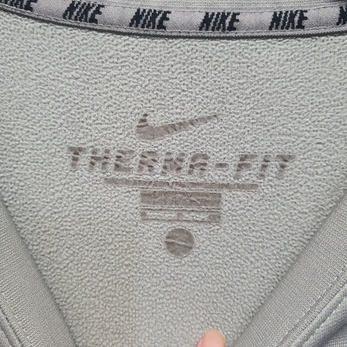 나이키 써마핏 맨투맨 긴팔티셔츠 상품이미지5