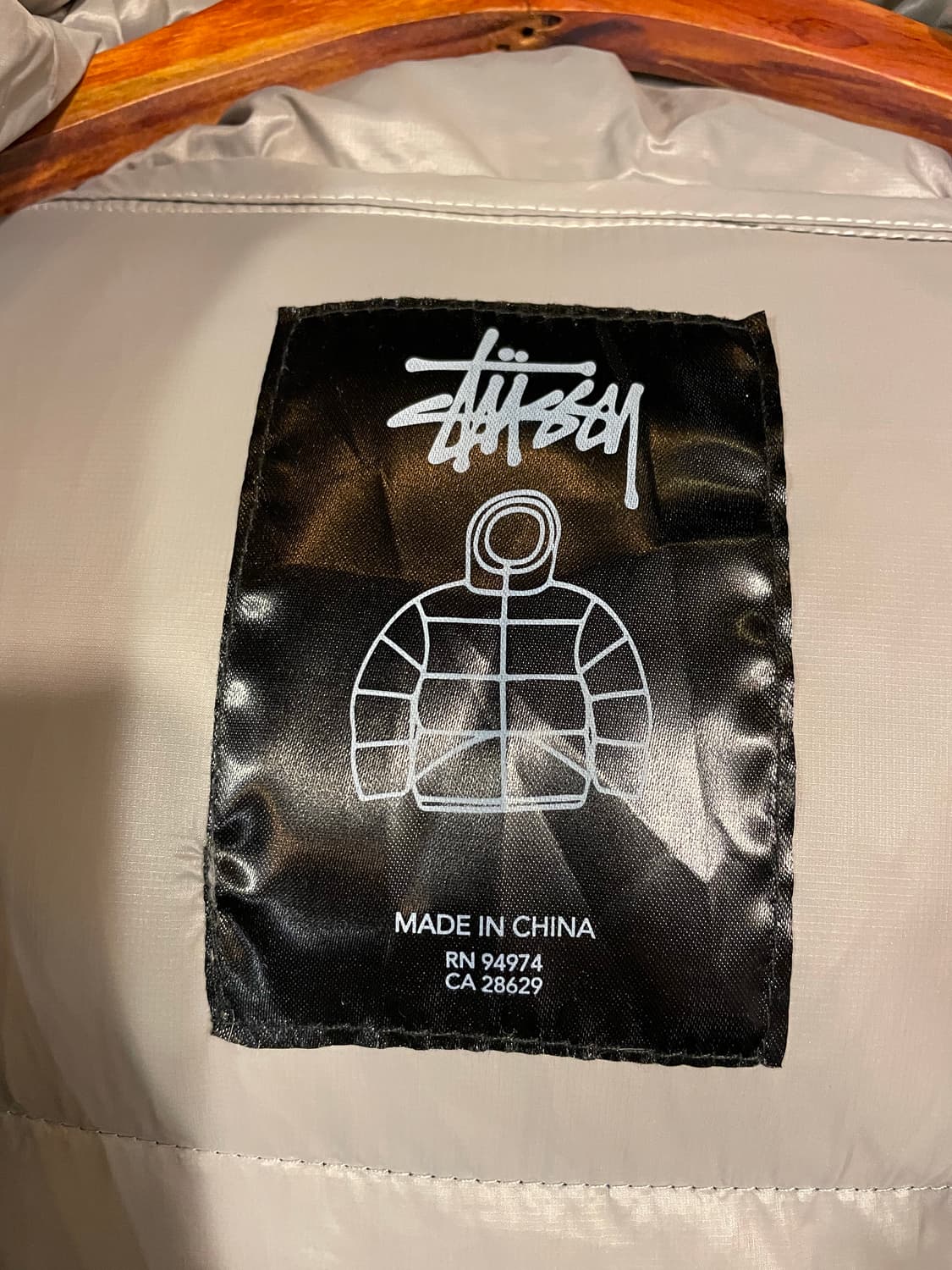 스투시 패딩 상품이미지7