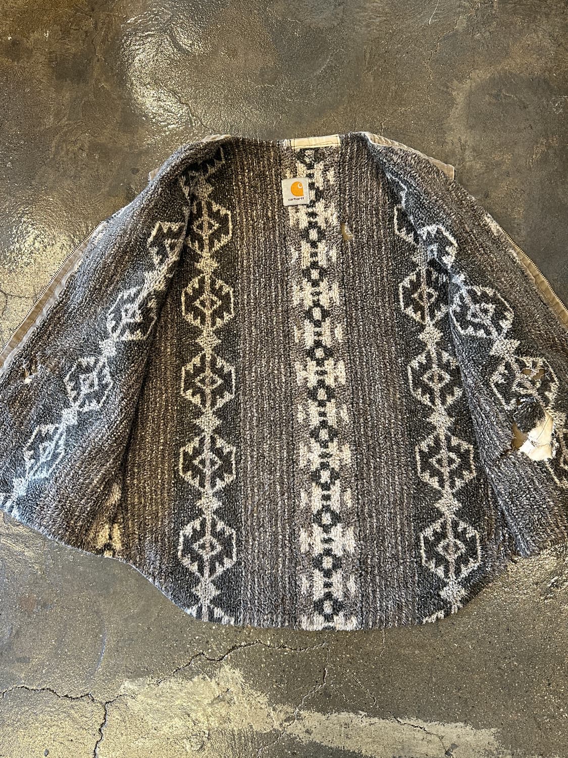 칼하트 V01  디스트레스드 워크베스트 L 상품이미지6