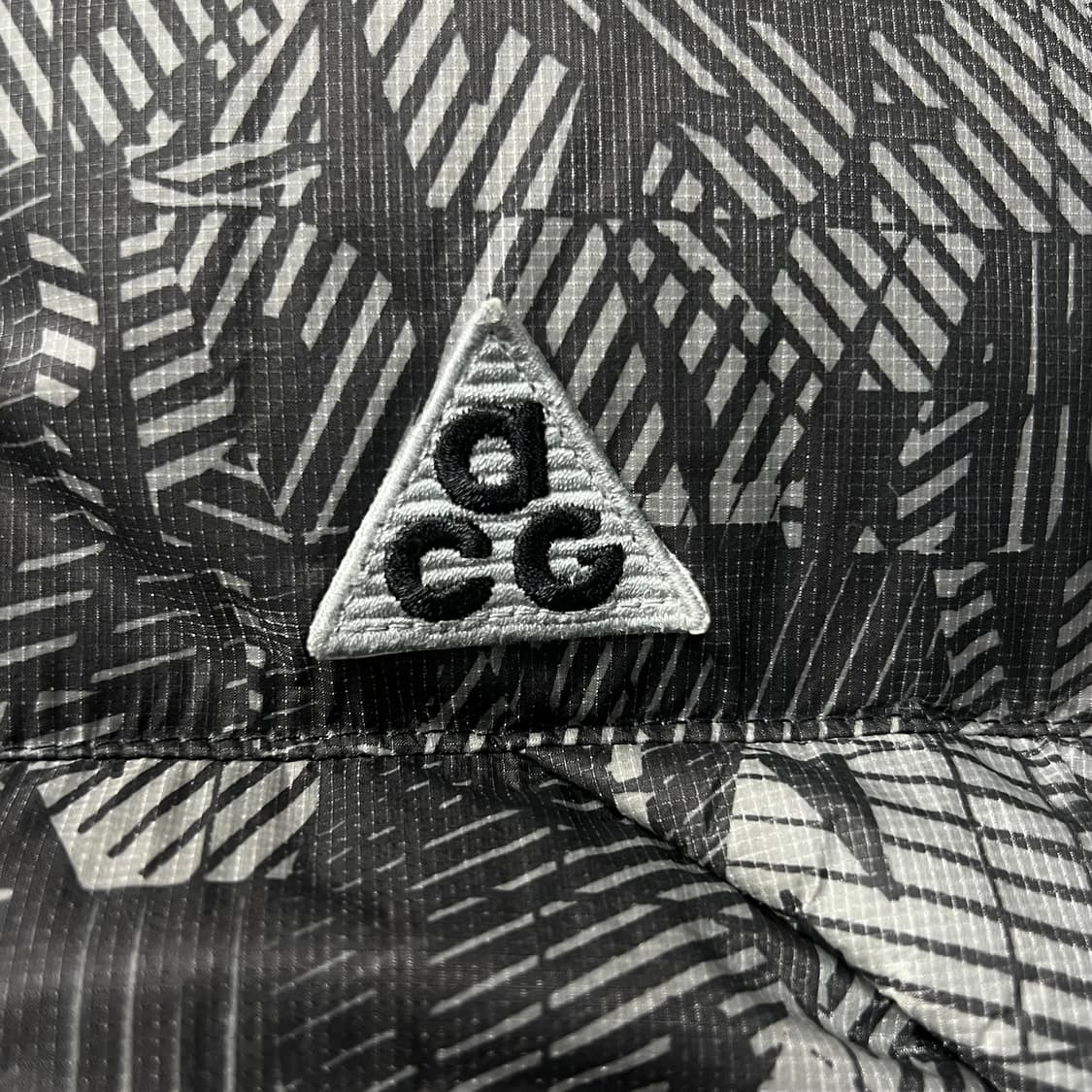 나이키 ACG 카멜 구스 다운 패딩 L 상품이미지7