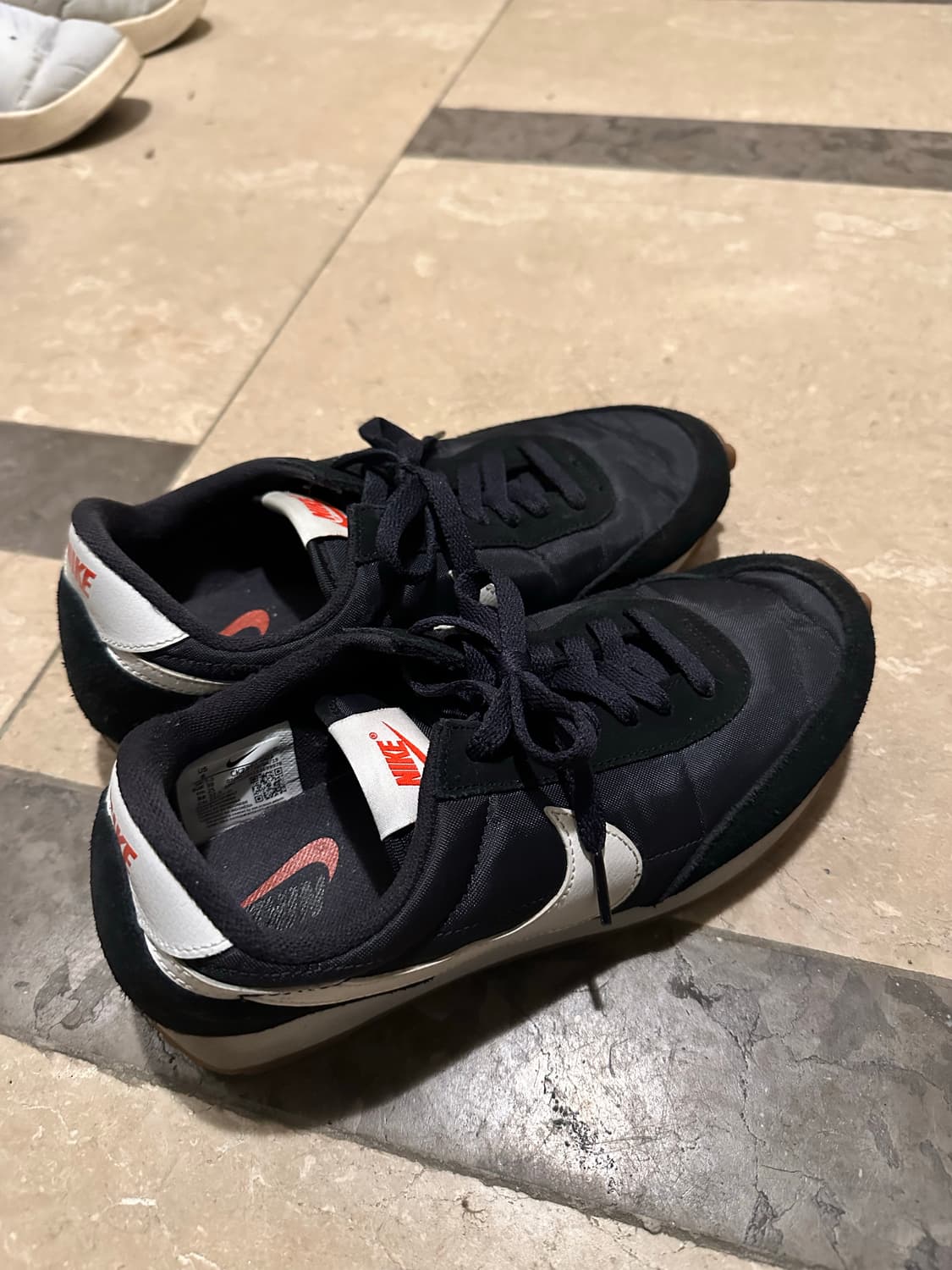 나이키 데이브레이크 블랙 250 상품이미지1