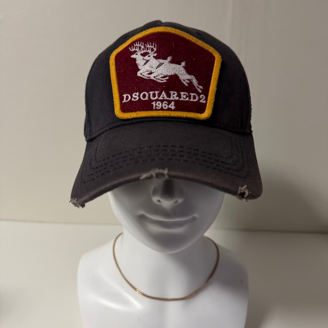 디스퀘어드2 사슴 자수 볼캡 상품이미지1
