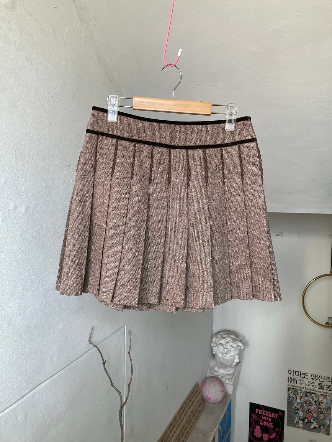 플리츠 레이스 벨벳 디테일 미니 스커트 상품이미지1