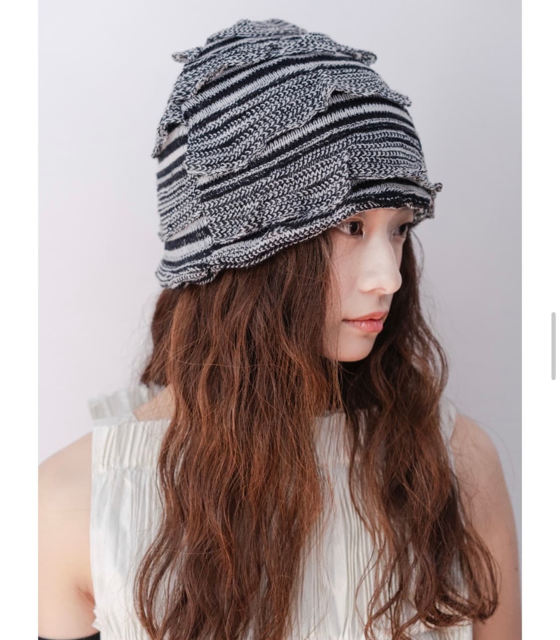 포에지담 PETAL BEANIE IN DUST 상품이미지1
