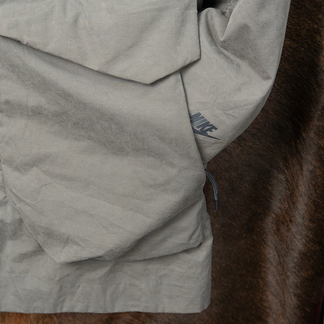 [L] 나이키 NSW 테크팩 필 다운 파카 928913-001 상품이미지6