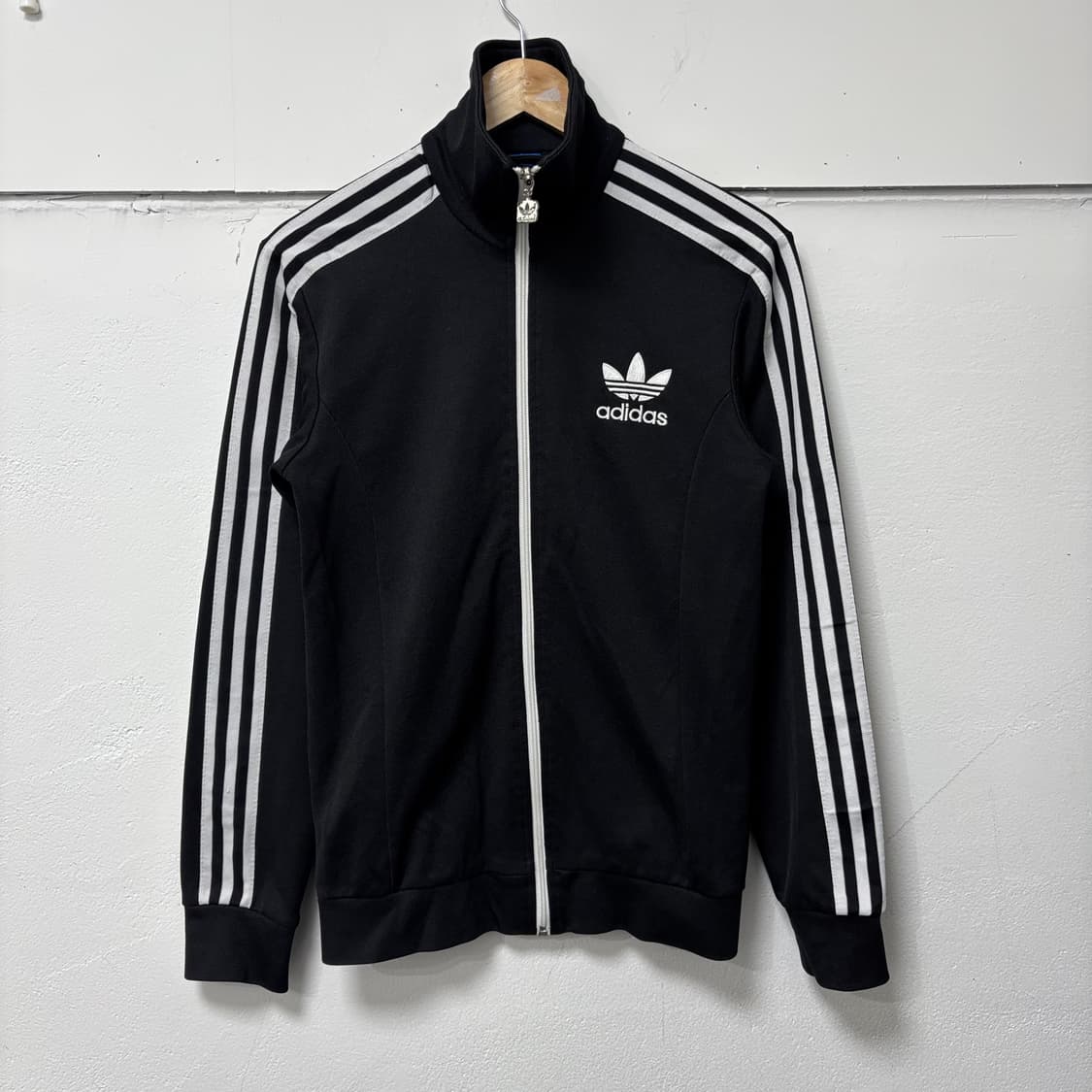 아디다스 블랙 유로파 져지 상품이미지1