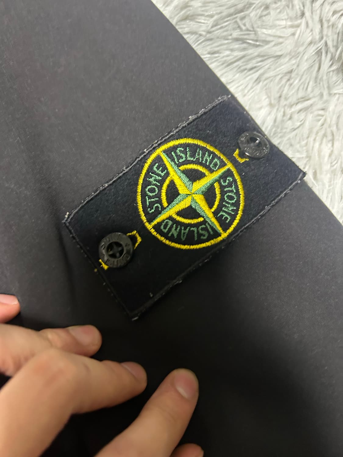 21ss 스톤아일랜드 소프트쉘 M 블랙 상품이미지3