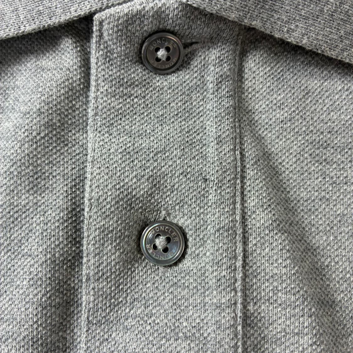 Moncler  몽클레어 코튼 피케 그레이 폴로 반팔셔츠  상품이미지4