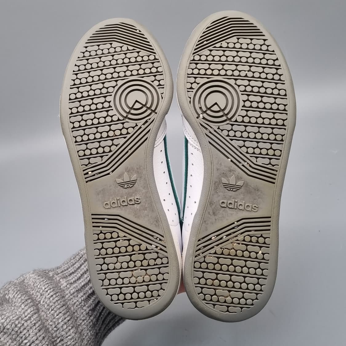아디다스 컨티넨탈80 스니커즈240 상품이미지3