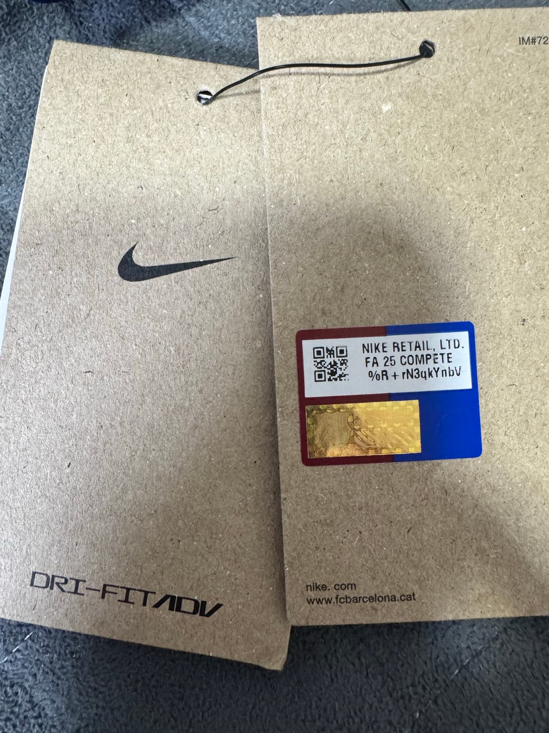 25-26 바르셀로나 어센틱 정품 유니폼 M 상품이미지8