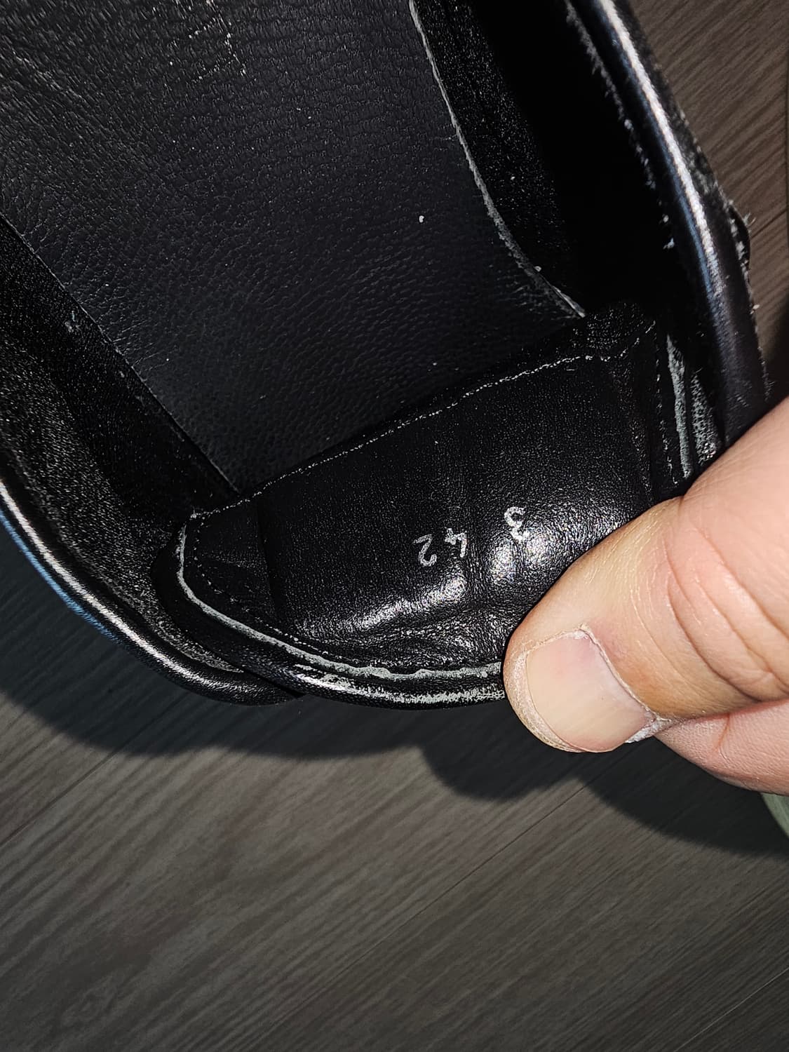 닐바렛 블랙가죽 스니커즈 상품이미지6