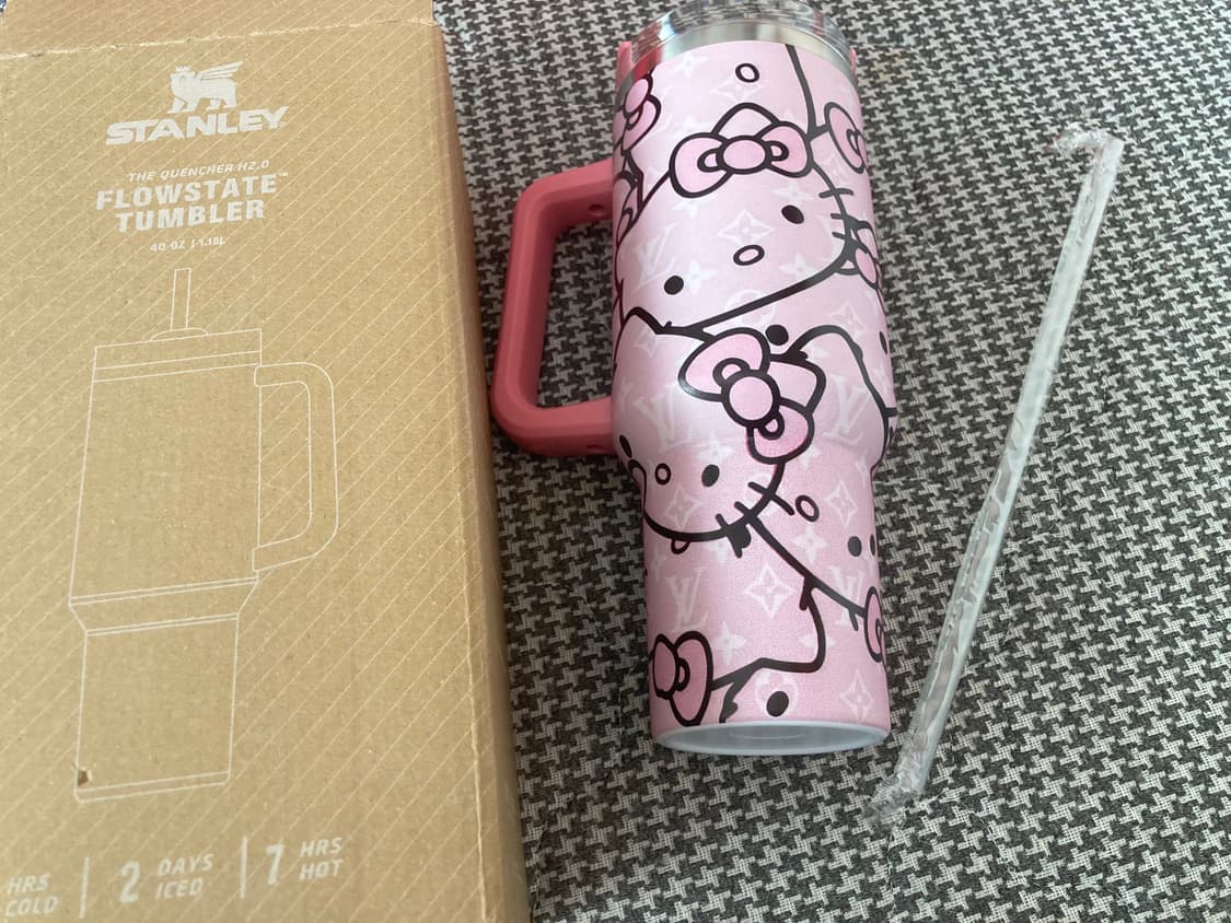스탠리 헬로키티 루이비통 텀블러 상품이미지1