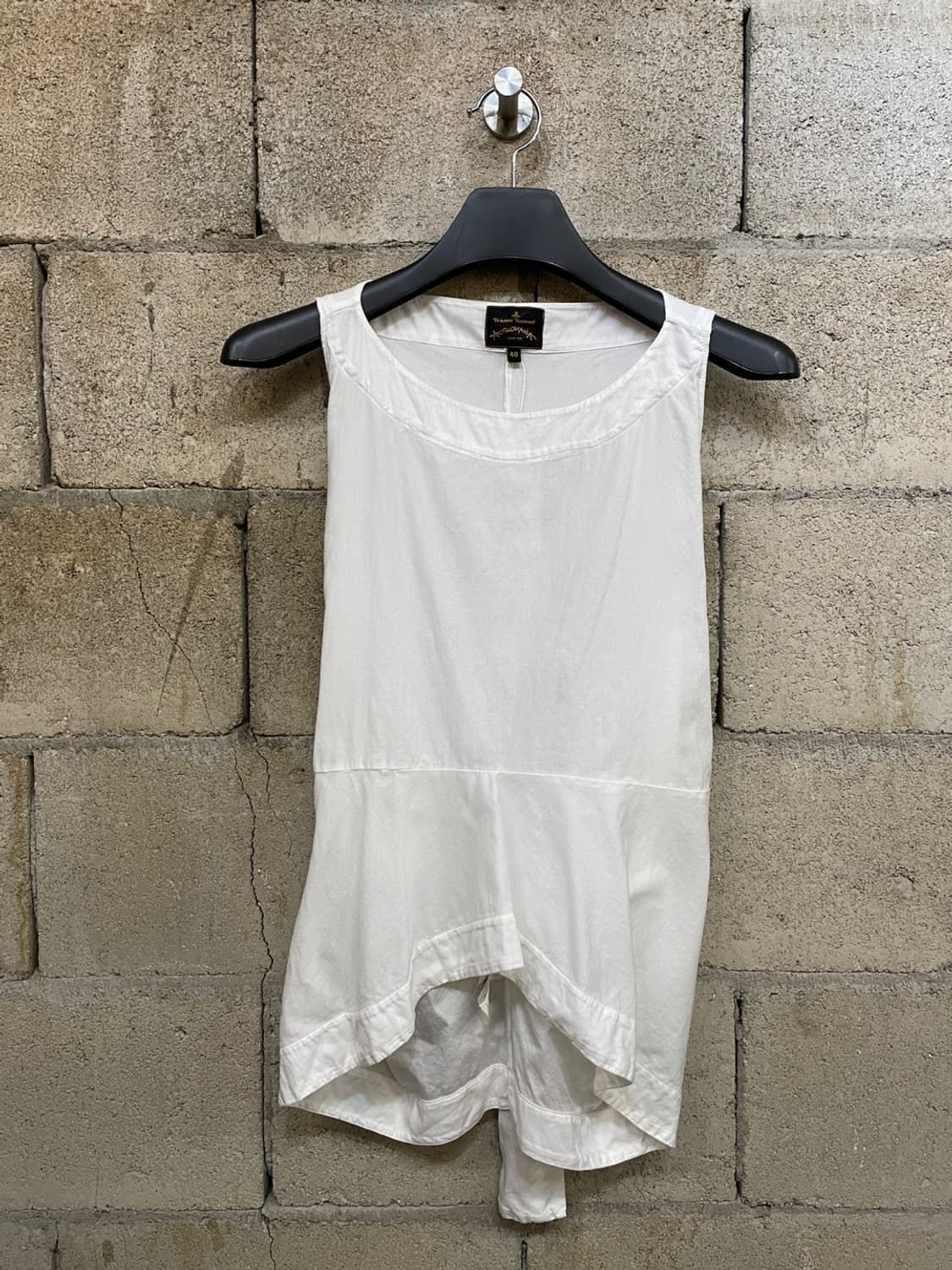 비비안 웨스트우드 슬리브리스 상품이미지1