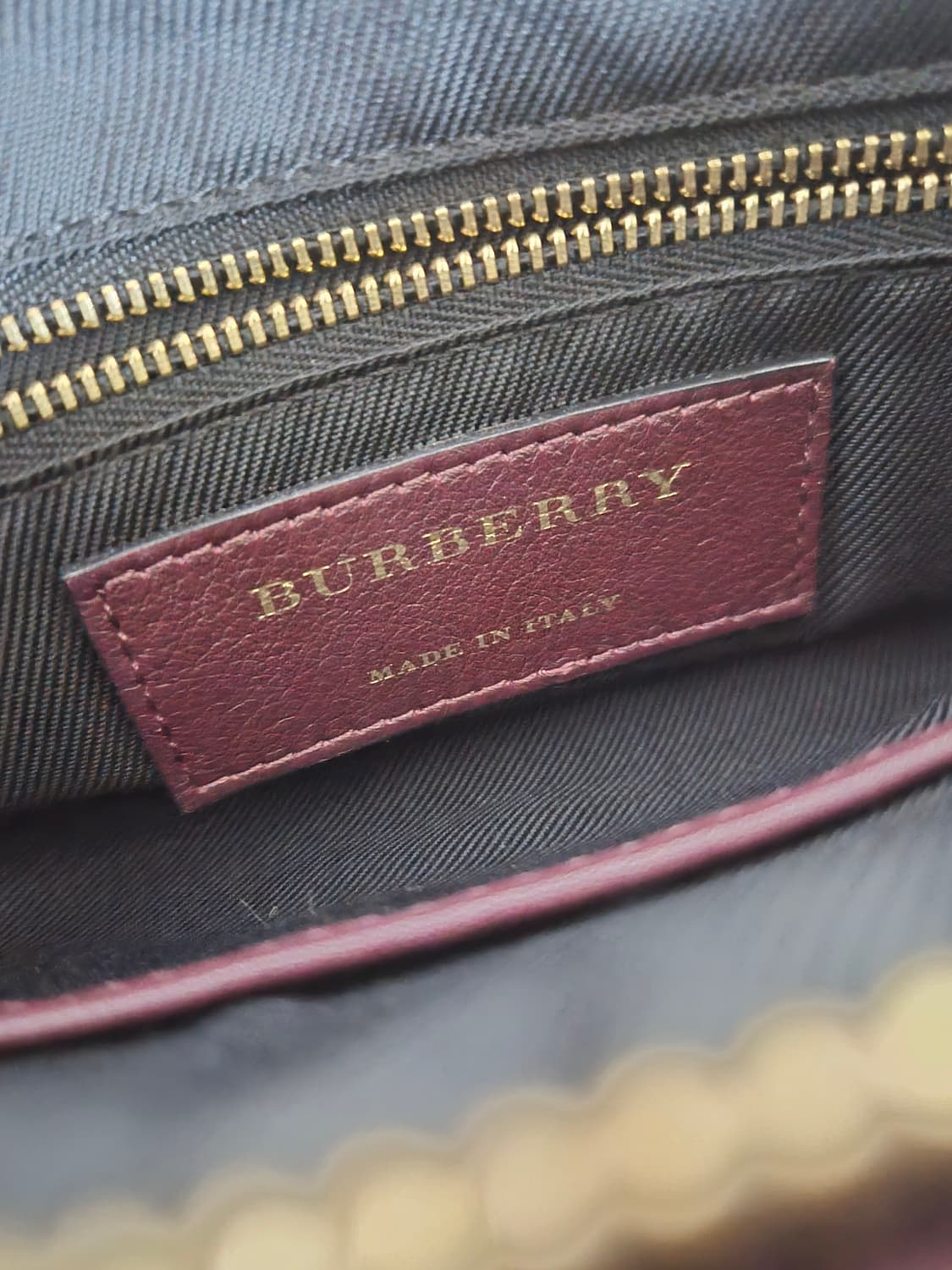 버버리정품 크로스백 30x20 상품이미지8