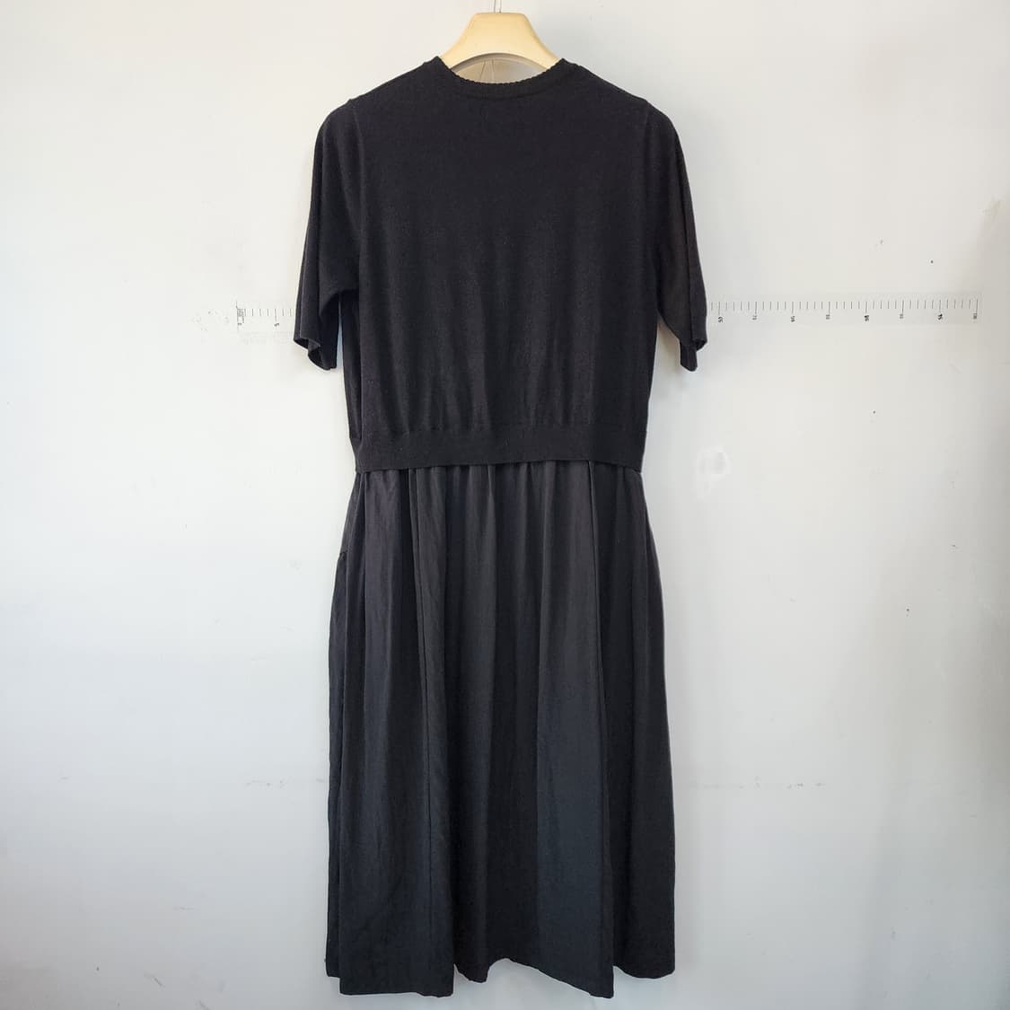 BREAL 블랙 니트 배색 플리츠 롱 원피스 상품이미지3