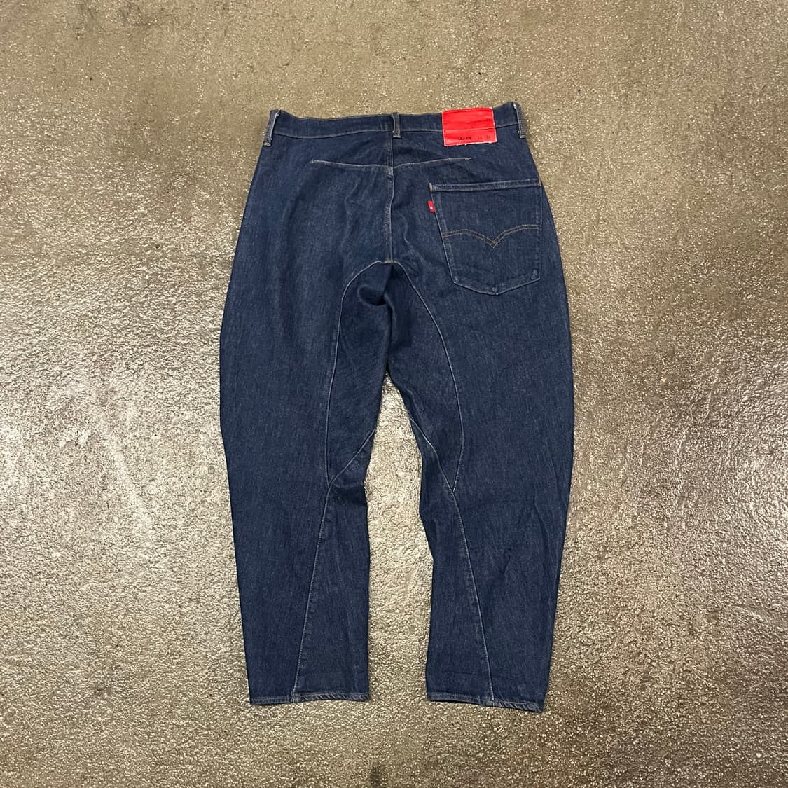 LEJ570 리바이스 엔지니어드진 (31“) 상품이미지1