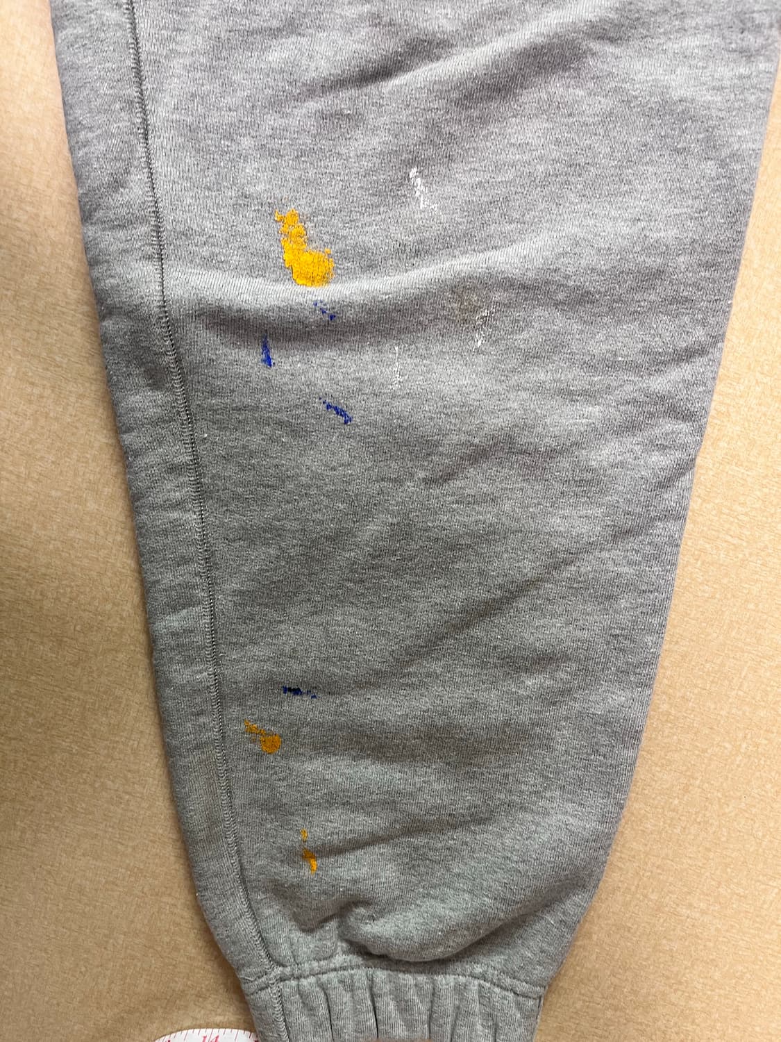 더뮤지엄비지터 핸드 페인트 조거팬츠 상품이미지5