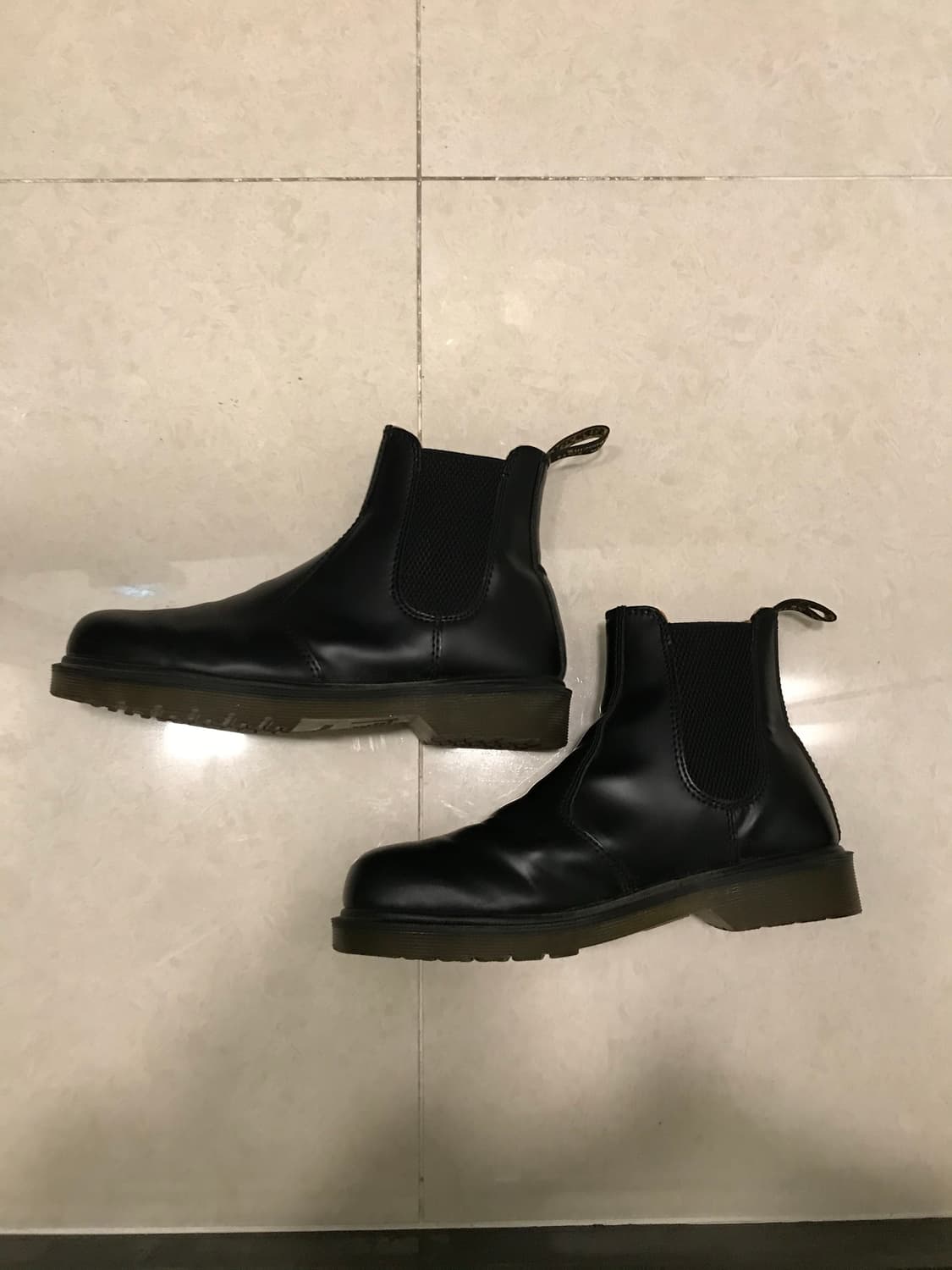 닥터마틴 첼시부츠 스무스블랙 상품이미지3