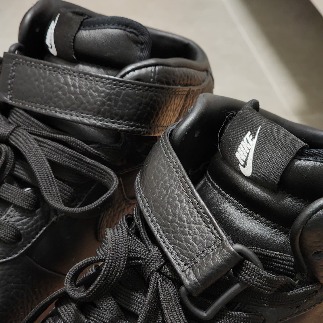 나이키랩 에어포스원 미드 블랙 상품이미지3