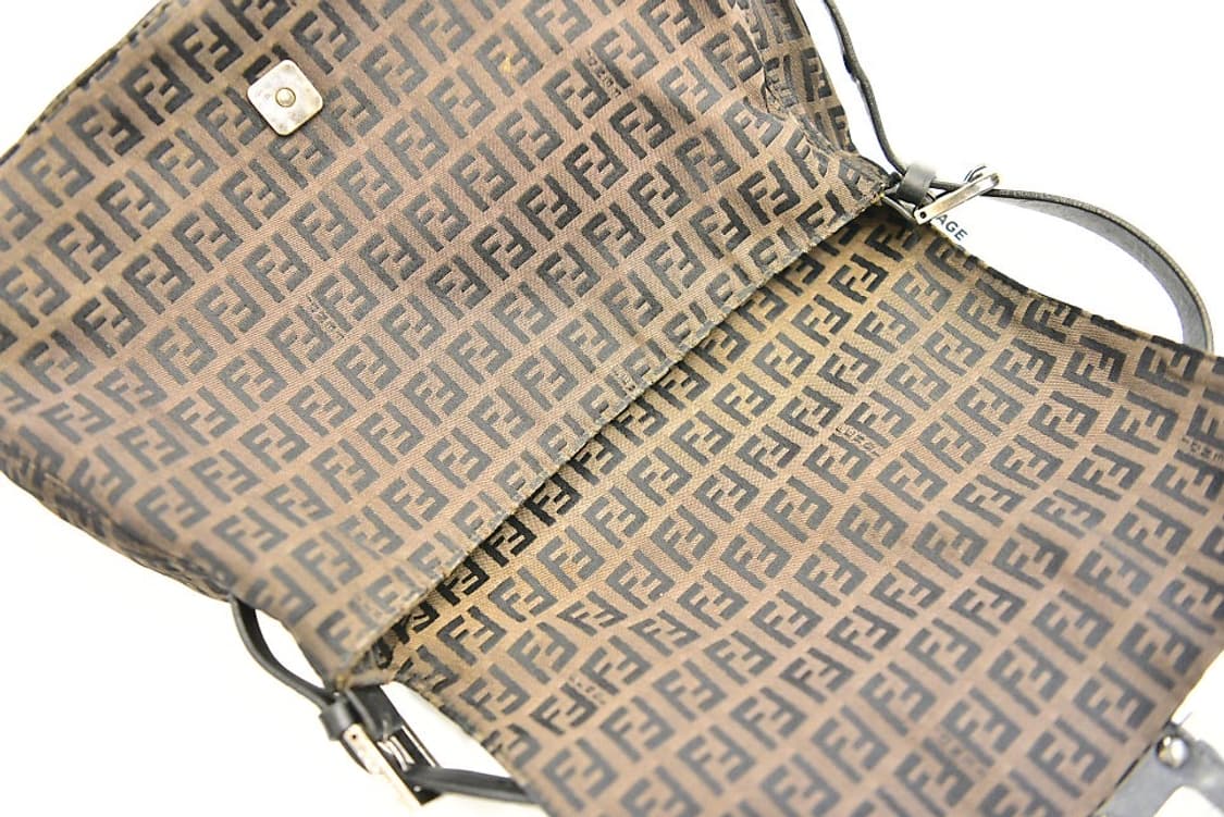 펜디 주카 맘마백(정품) 상품이미지9