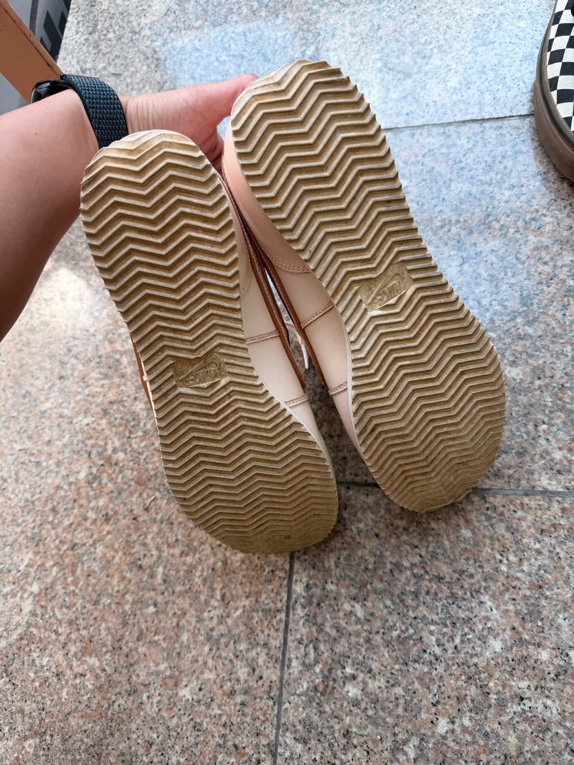 나이키 코르테즈 핑크 색상 275mm 상품이미지3