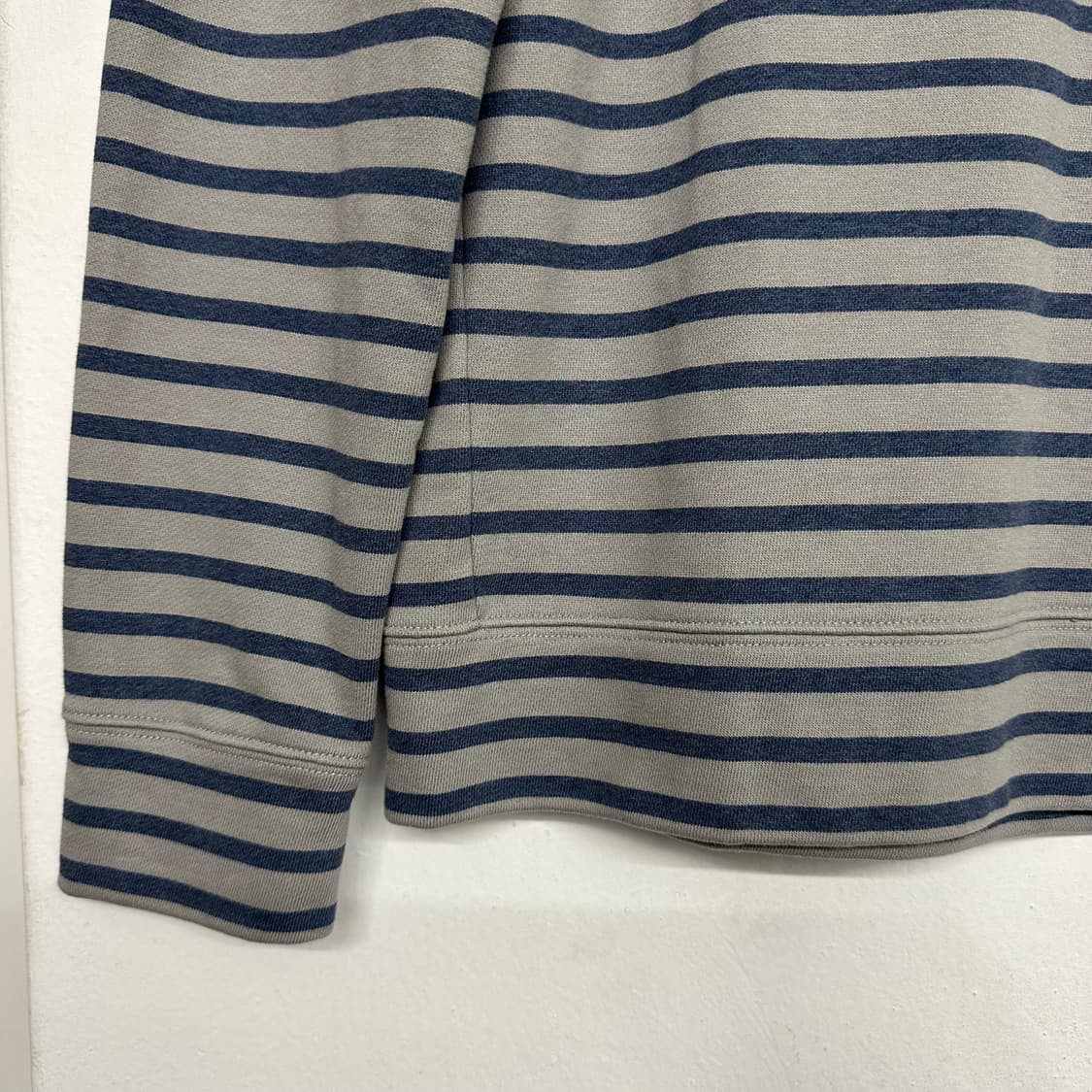 아페쎄 스트라이프 테리 스웻셔츠 상품이미지3