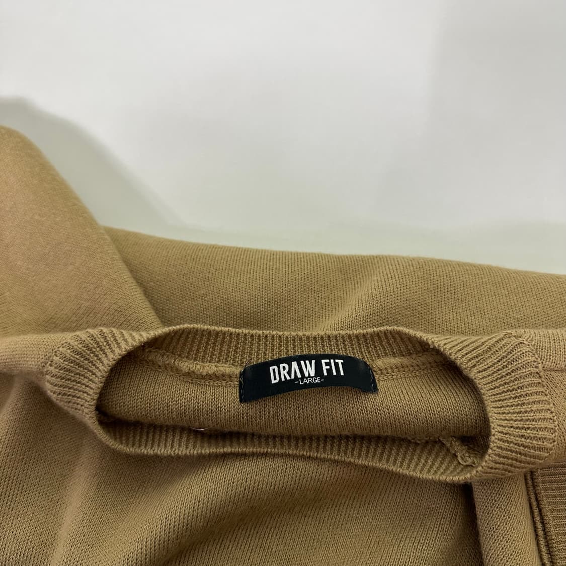 L 드로우핏 베이지 캐시미어혼방 라운드니트 상품이미지2