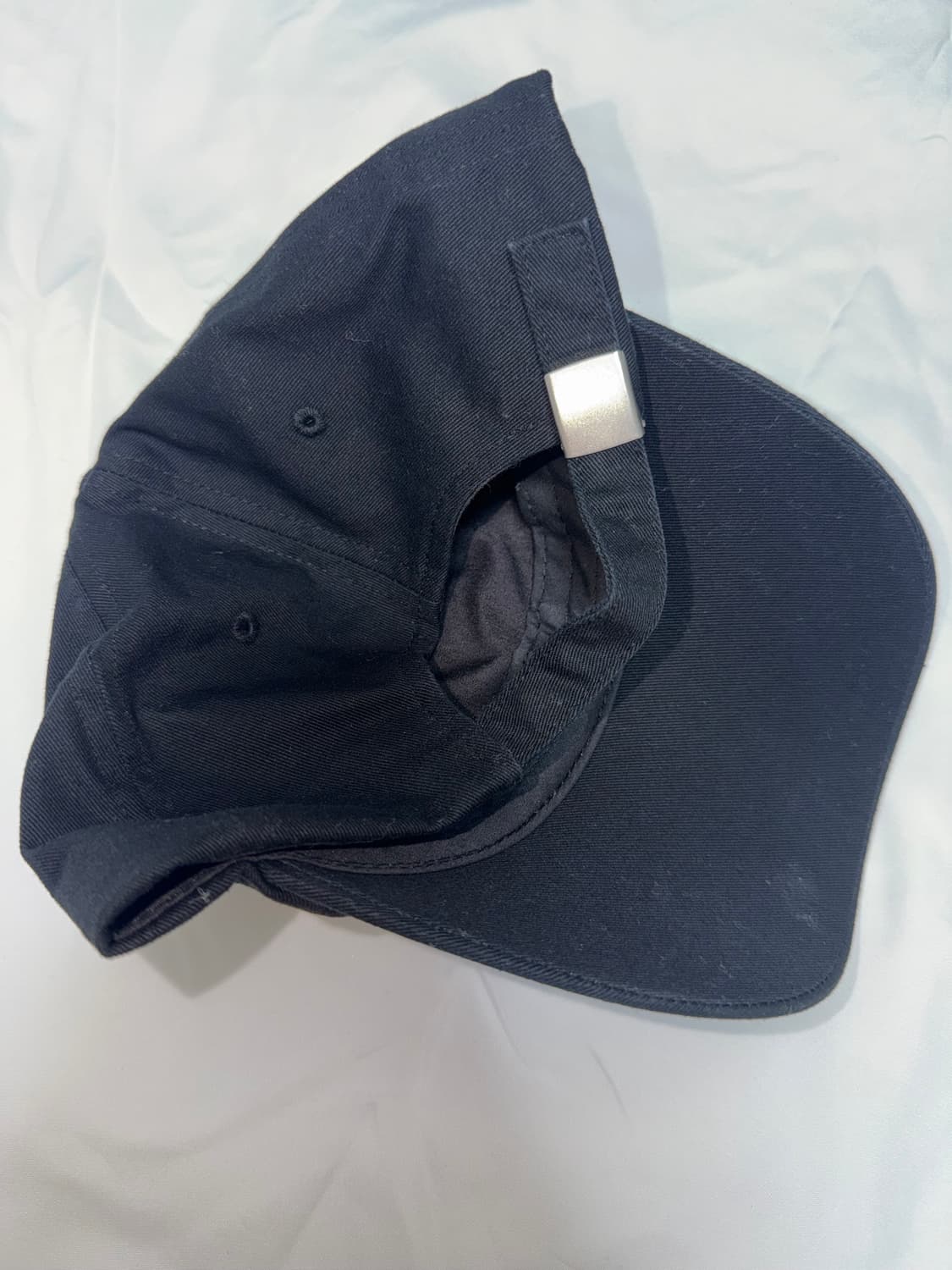 더뮤지엄비지터 캡 모자 상품이미지3