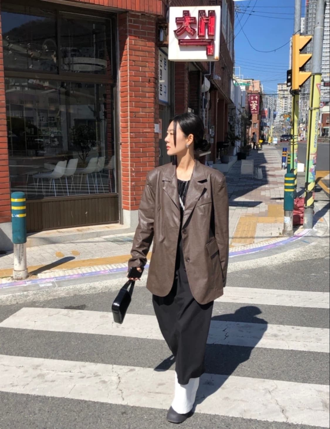 윈아웃 나인 오버핏 박시 레더자켓 브라운 상품이미지1