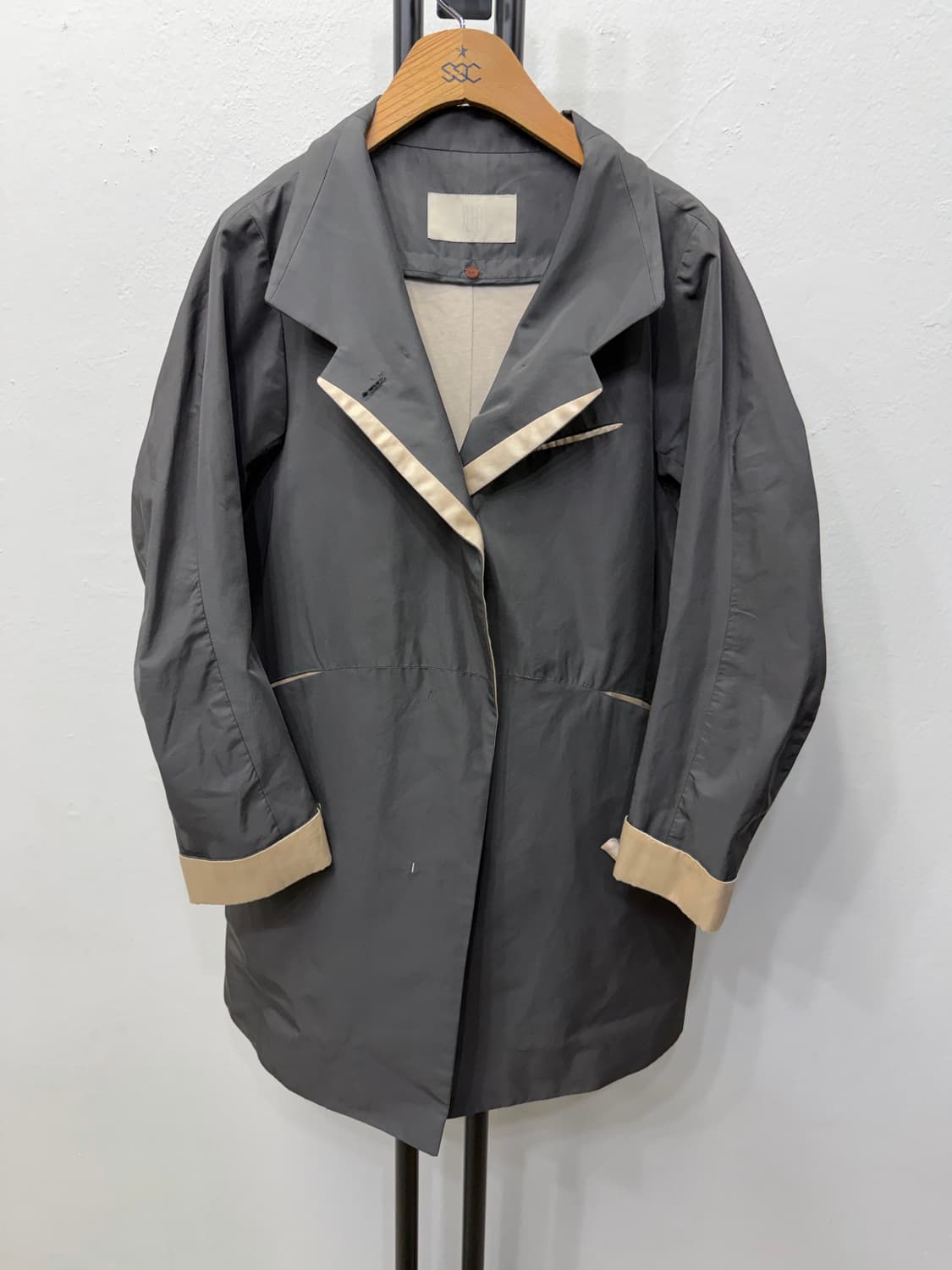 정품) KUHO 구호 오버핏 배색 카라 자켓 85 상품이미지1