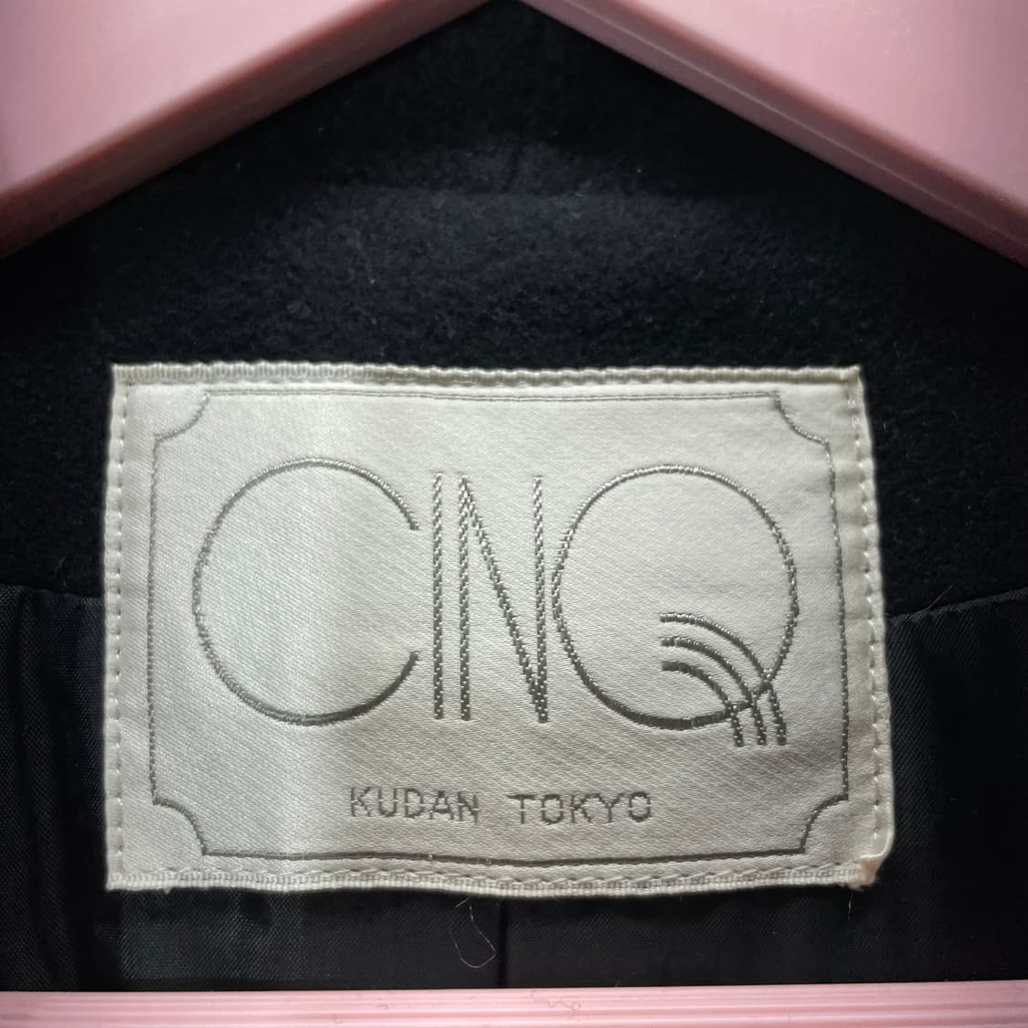 CINQ 일본 후드 코트 블랙 금장버튼 상품이미지4