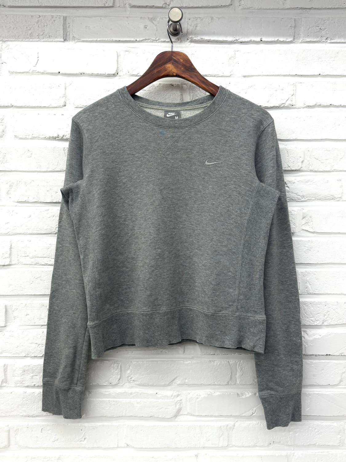 나이키 그레이 맨투맨 상품이미지3